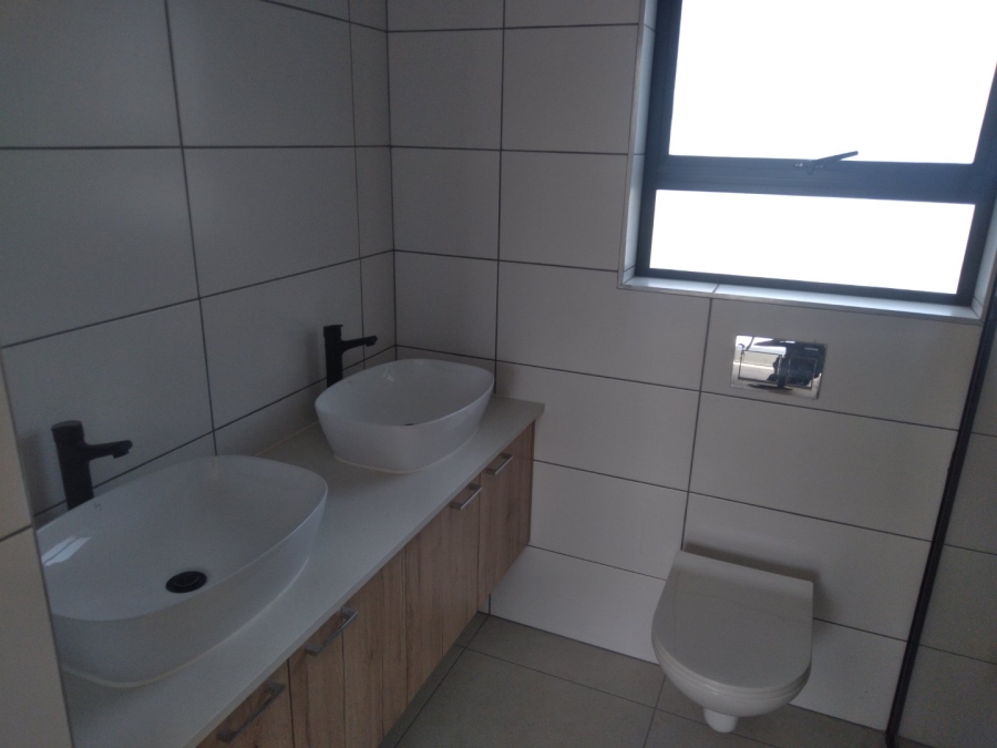 3 Bedroom Property for Sale in Sandown Western Cape